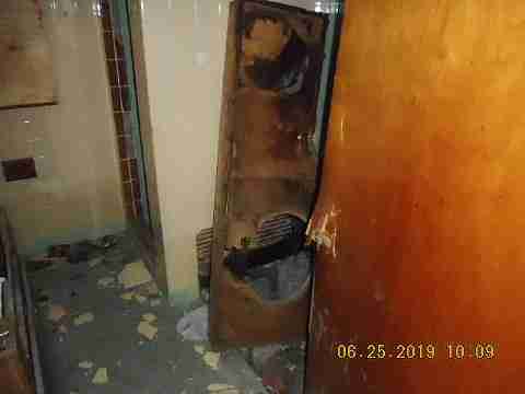 2538 Fullerton (21)_m.jpg